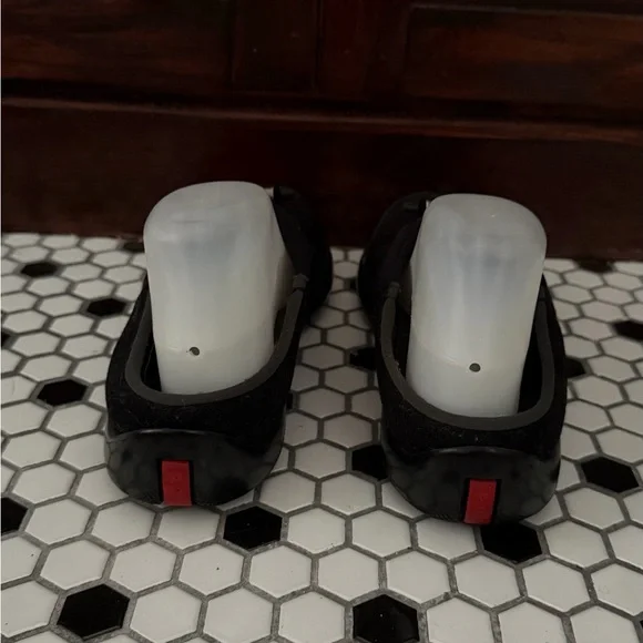 Authentic Prada Y2K Black Wool Rubber Flat Slip On Clogs - Size 7.5 - Picture 7 of 14